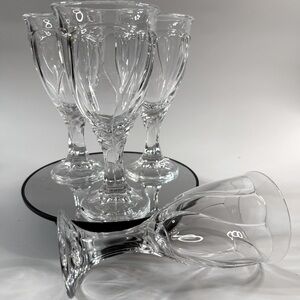 Noritake set of (4) Wine Glasses